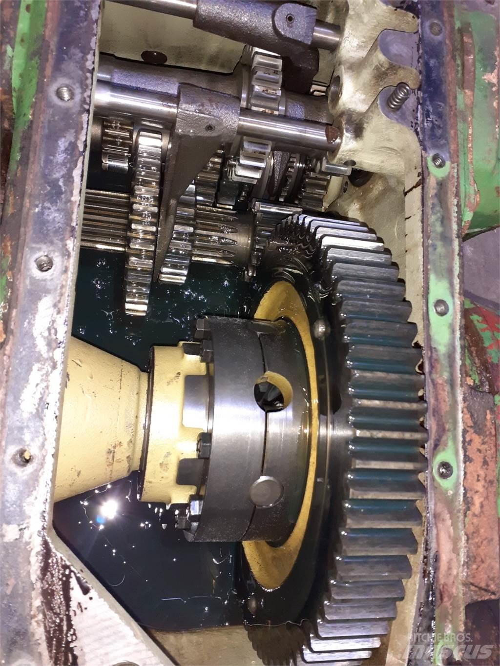 John Deere 975 Getriebe