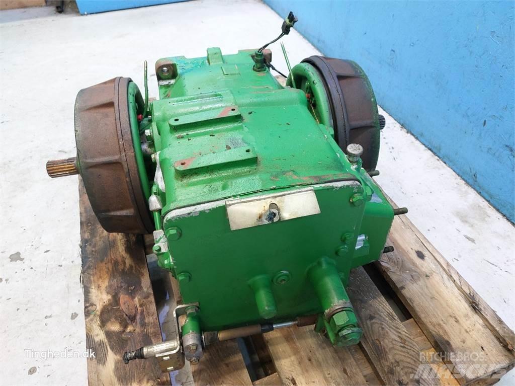 John Deere T660I Getriebe
