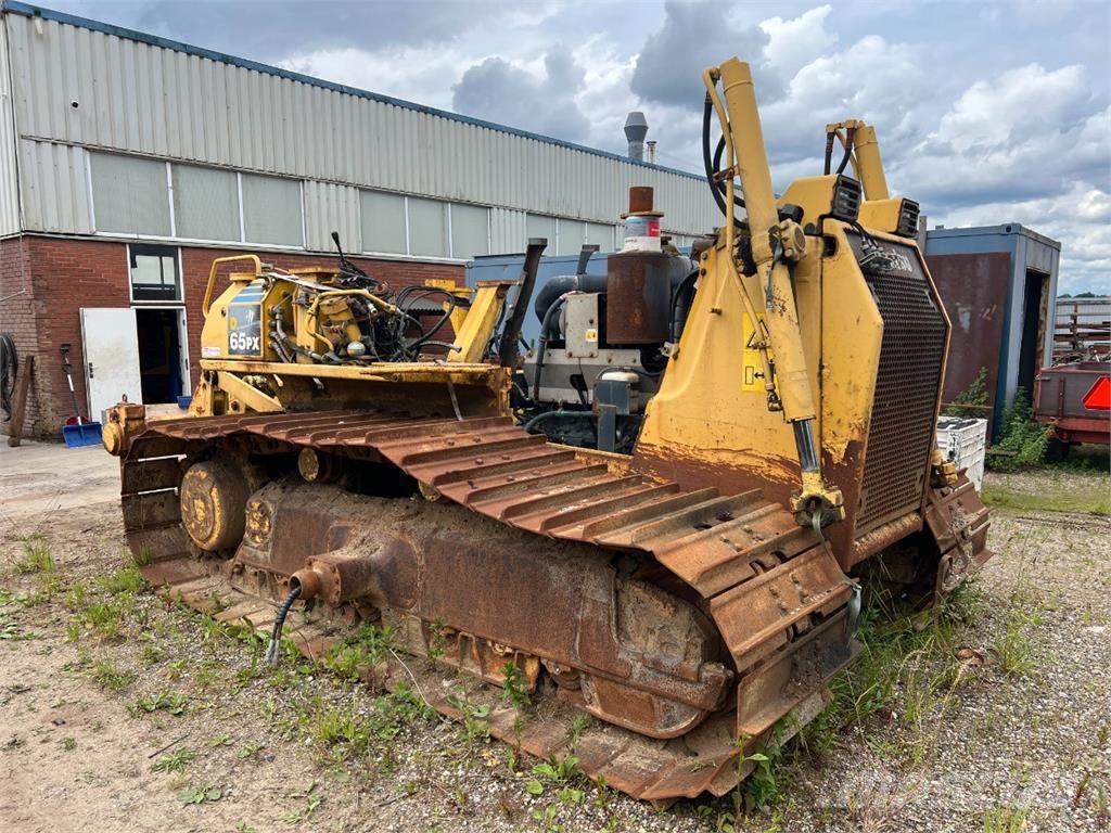 Komatsu D65PX-15 Bulldozer