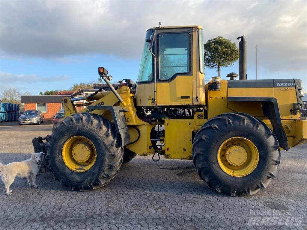 Komatsu WA270 Radlader