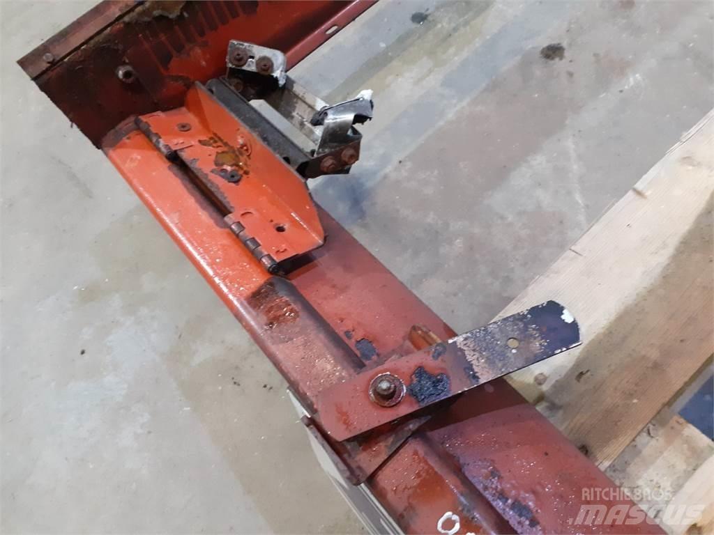 Laverda 626 Sand- und Salzstreuer