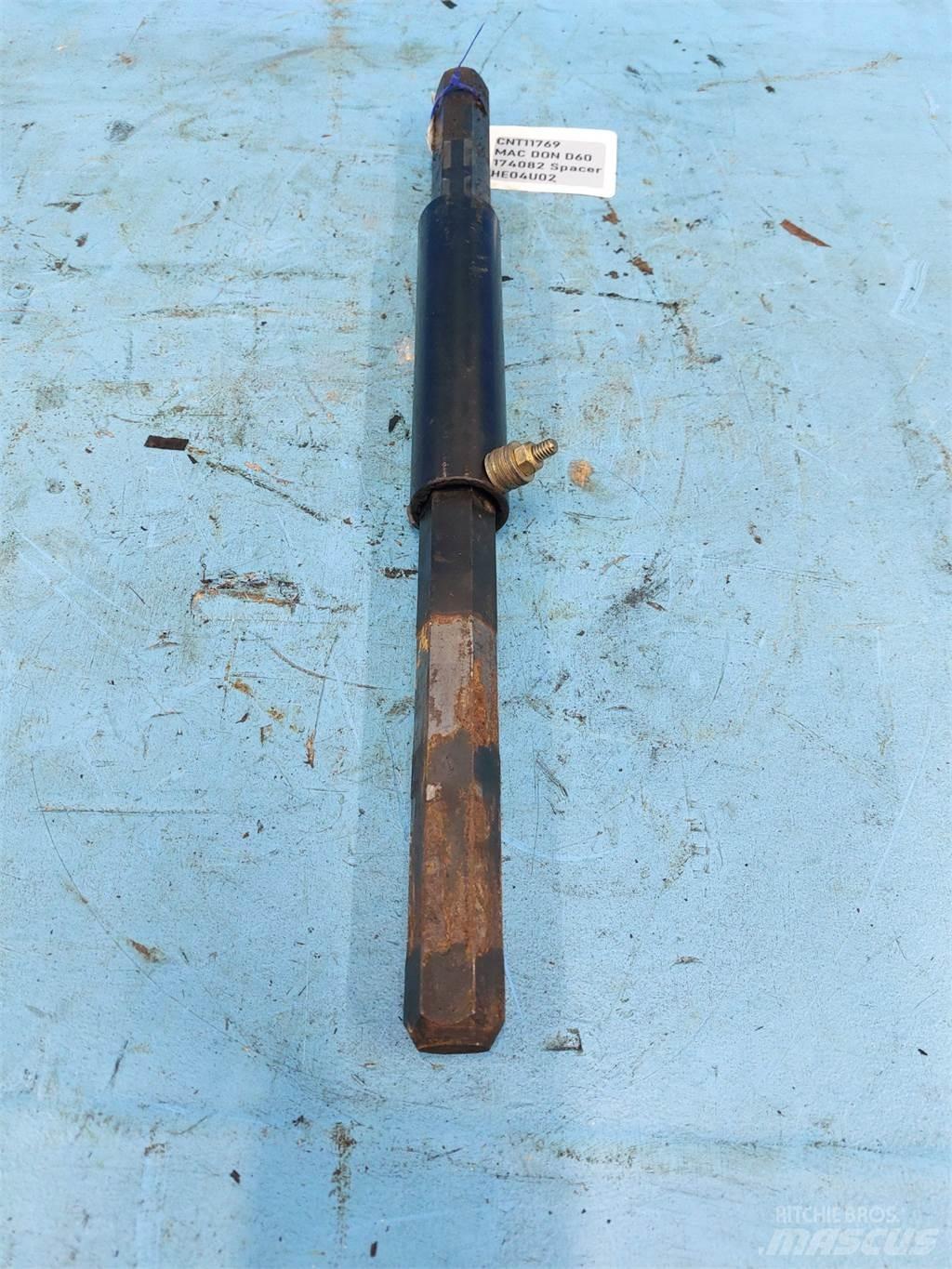 MacDon D60 Zubehör Mähdrescher