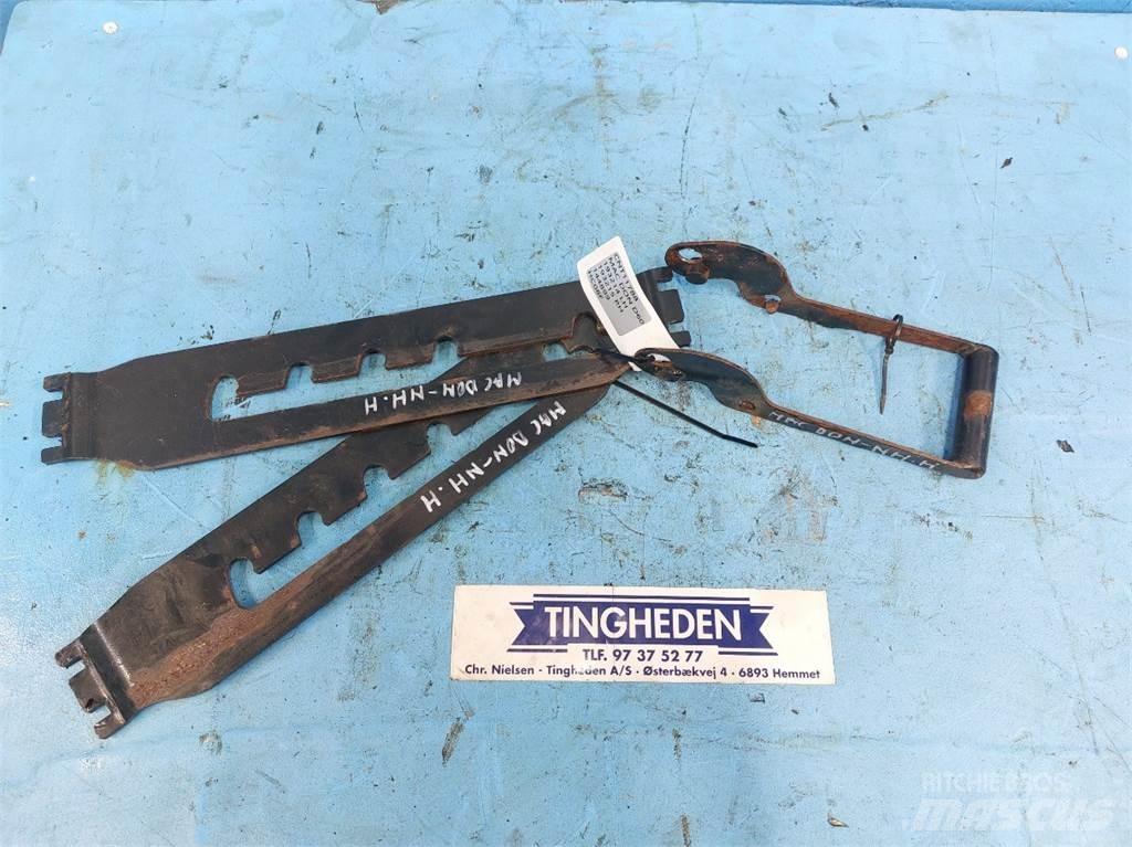 MacDon D60 Zubehör Mähdrescher