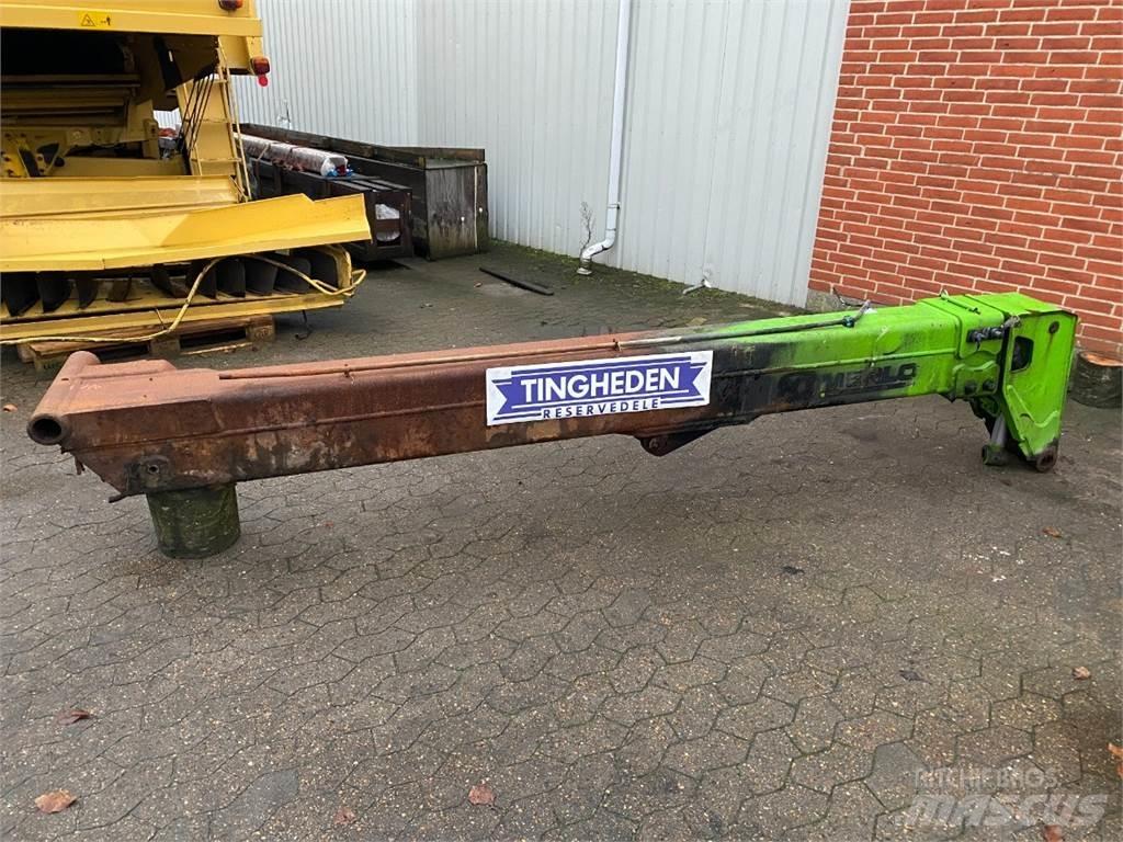 Merlo 25.6 Ausleger