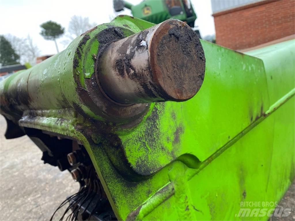 Merlo 38.10 Ausleger