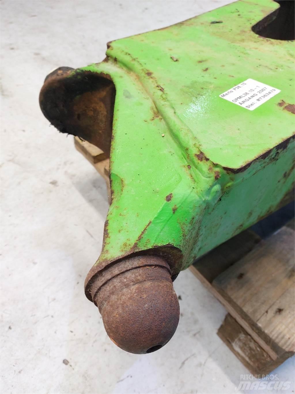 Merlo P38.10 LKW-Achsen