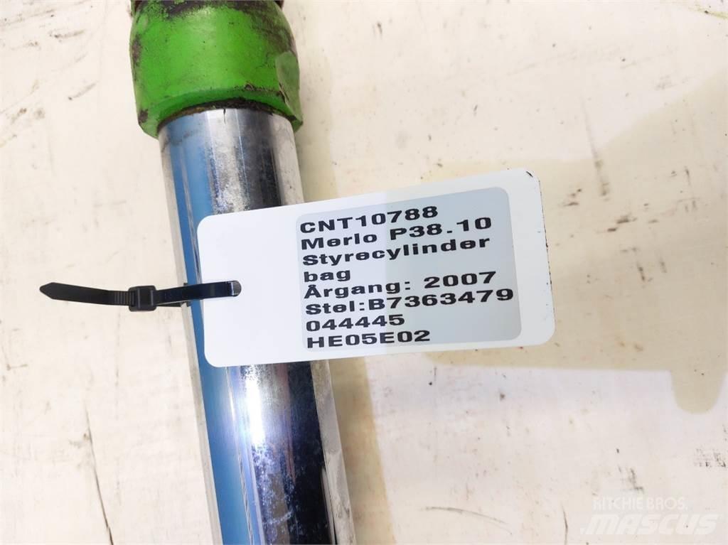 Merlo P38.10 Hydraulik