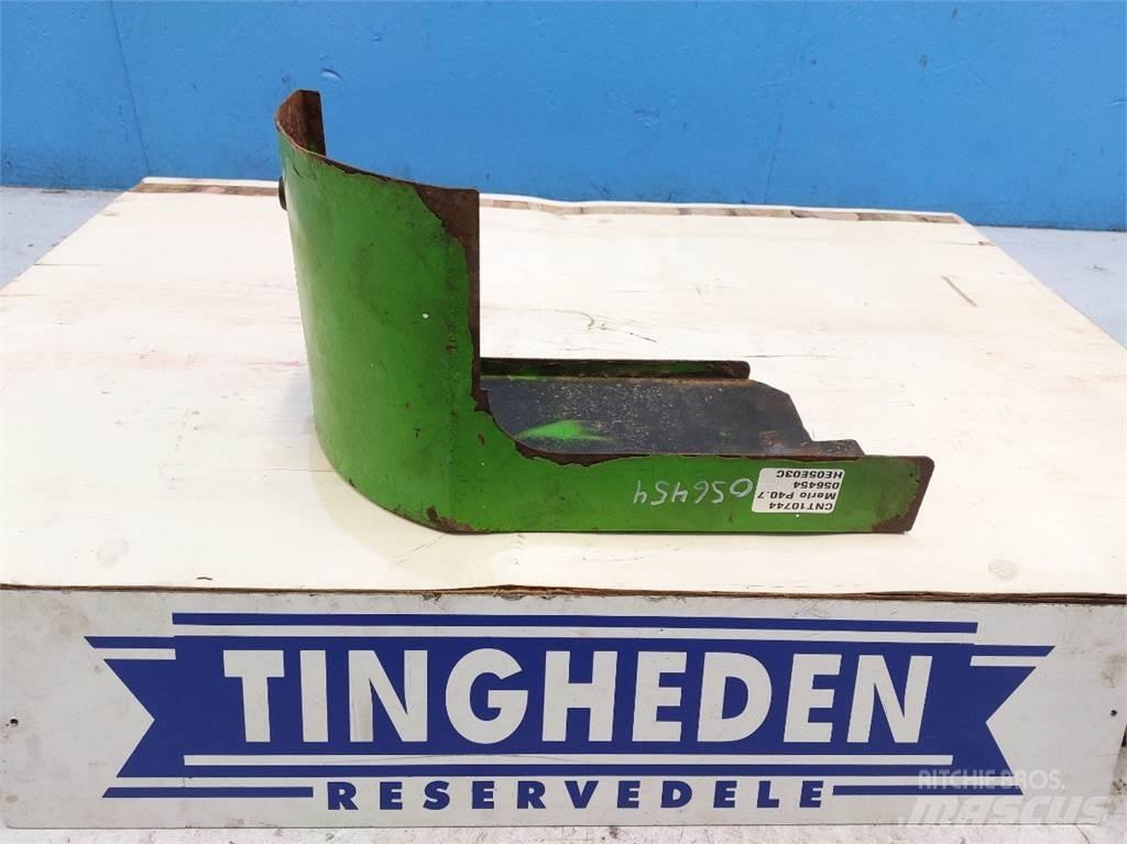 Merlo P40.7 Siebschaufeln