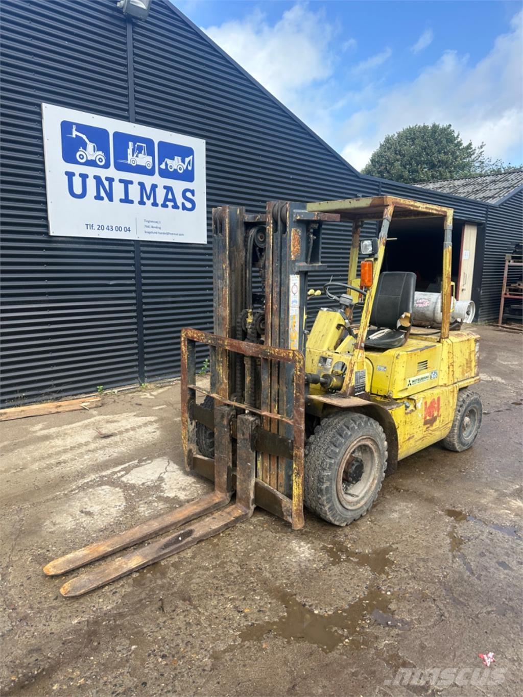 Mitsubishi FG30 LPG heftrucks