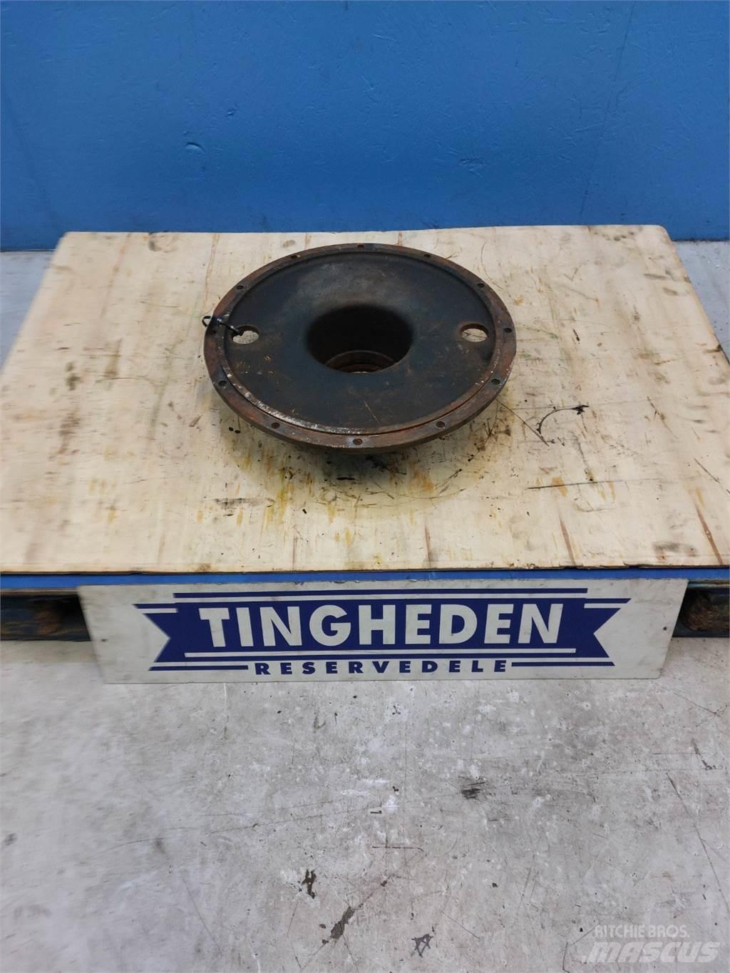 New Holland 8060 Sonstige Landmaschinen