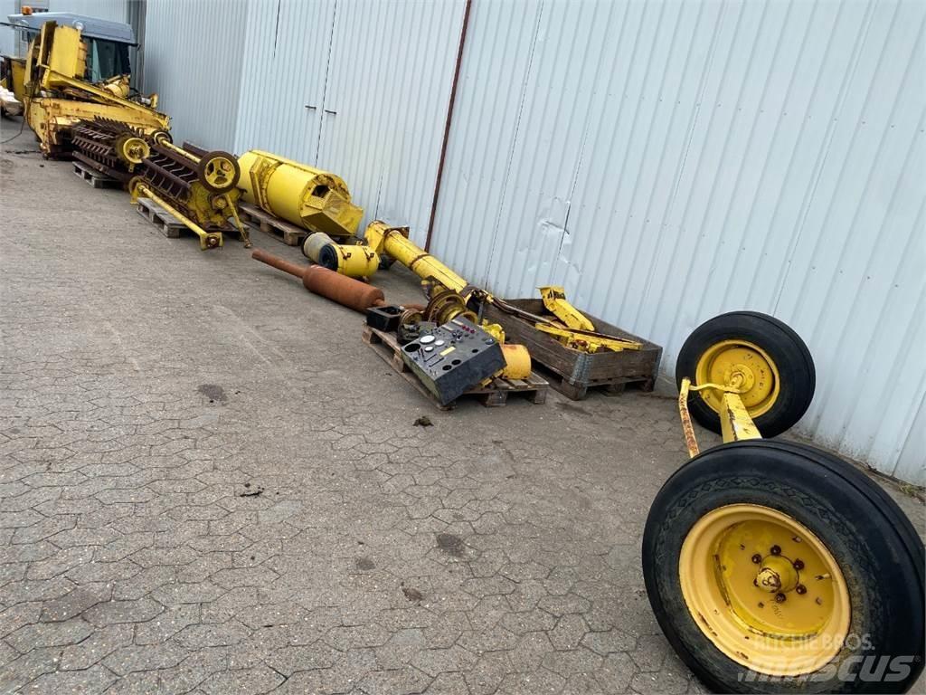 New Holland 8080 Mähdrescher