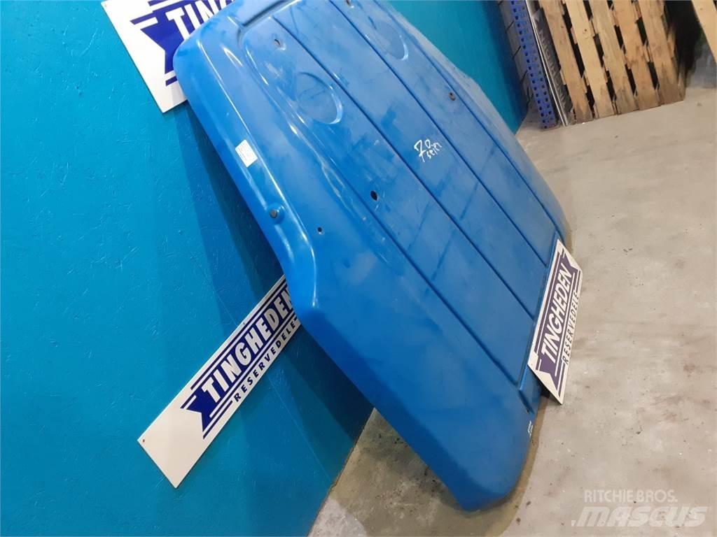 New Holland 8770 Kabinen