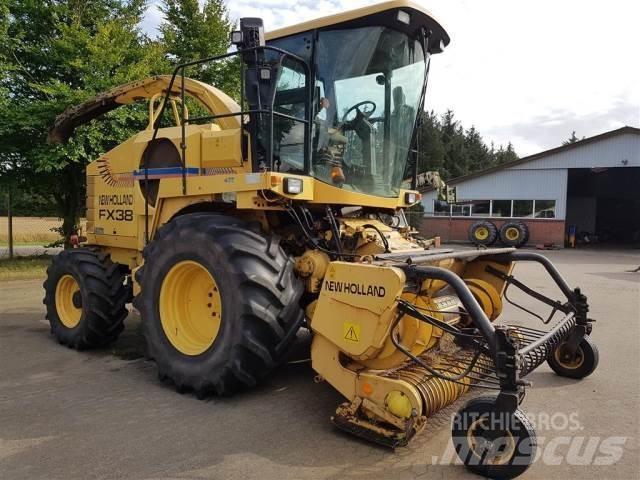 New Holland FX38 Selbstfahrende Häcksler