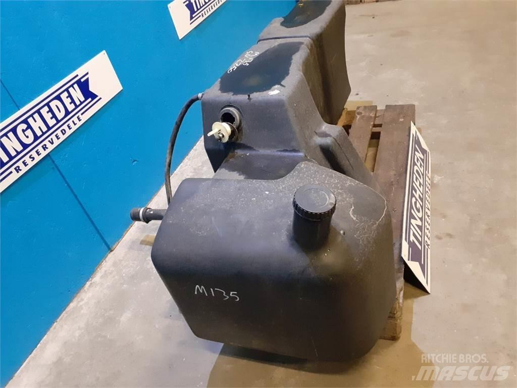 New Holland M135 Sonstiges Traktorzubehör