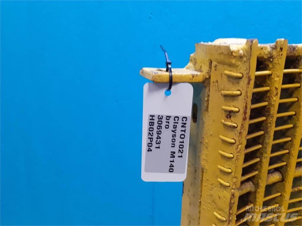 New Holland M140 Zubehör Mähdrescher