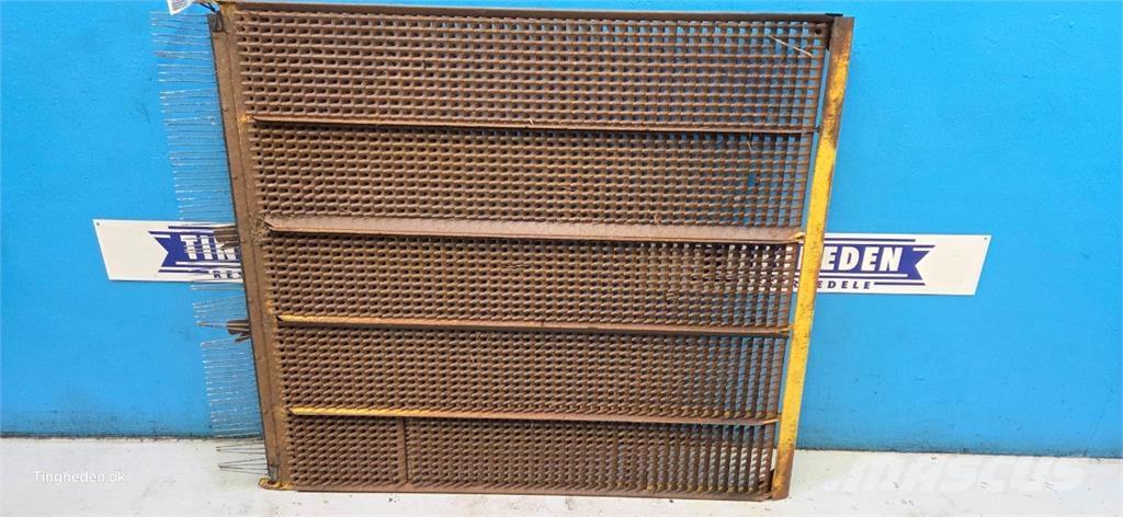 New Holland TX34 Sand- und Salzstreuer