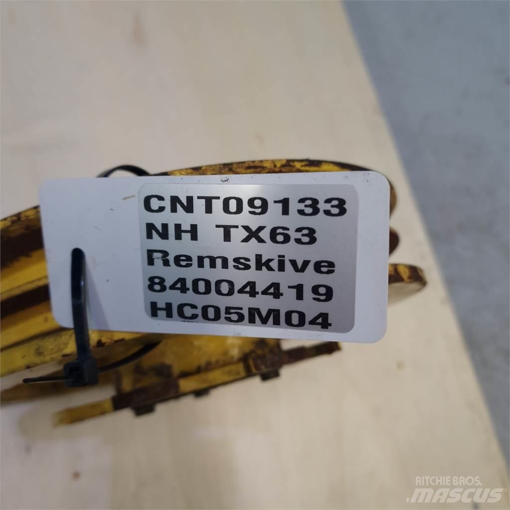 New Holland TX63 Sonstige Landmaschinen