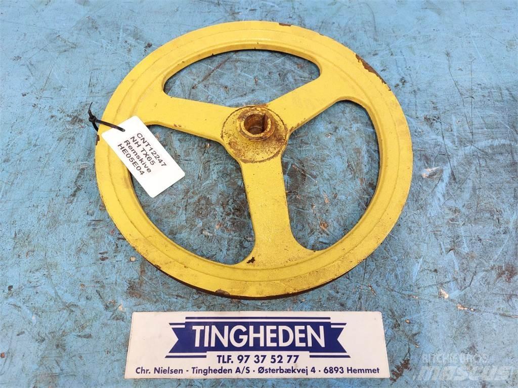New Holland TX65 Sonstige Landmaschinen