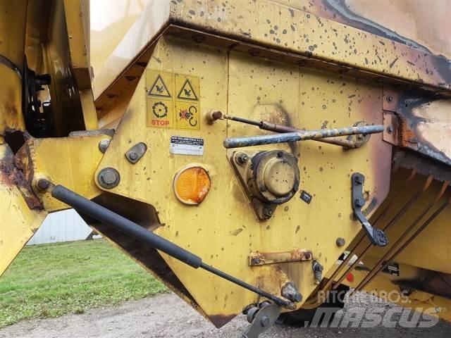 New Holland TX68 Mähdrescher
