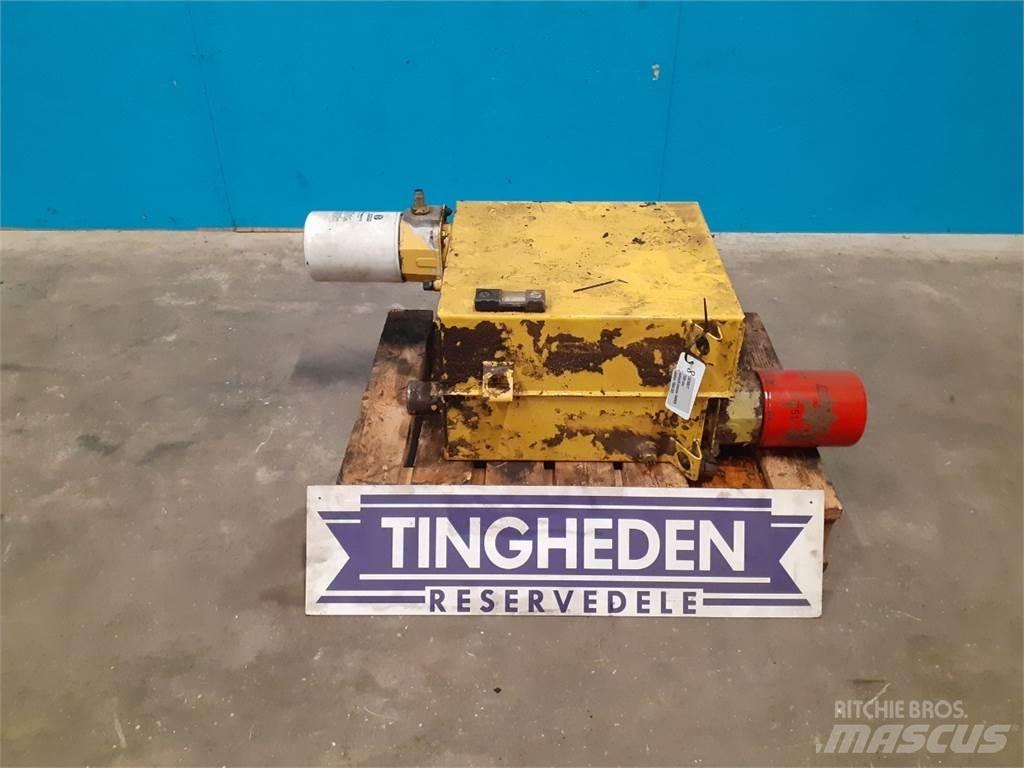 New Holland TX68 Hydraulik