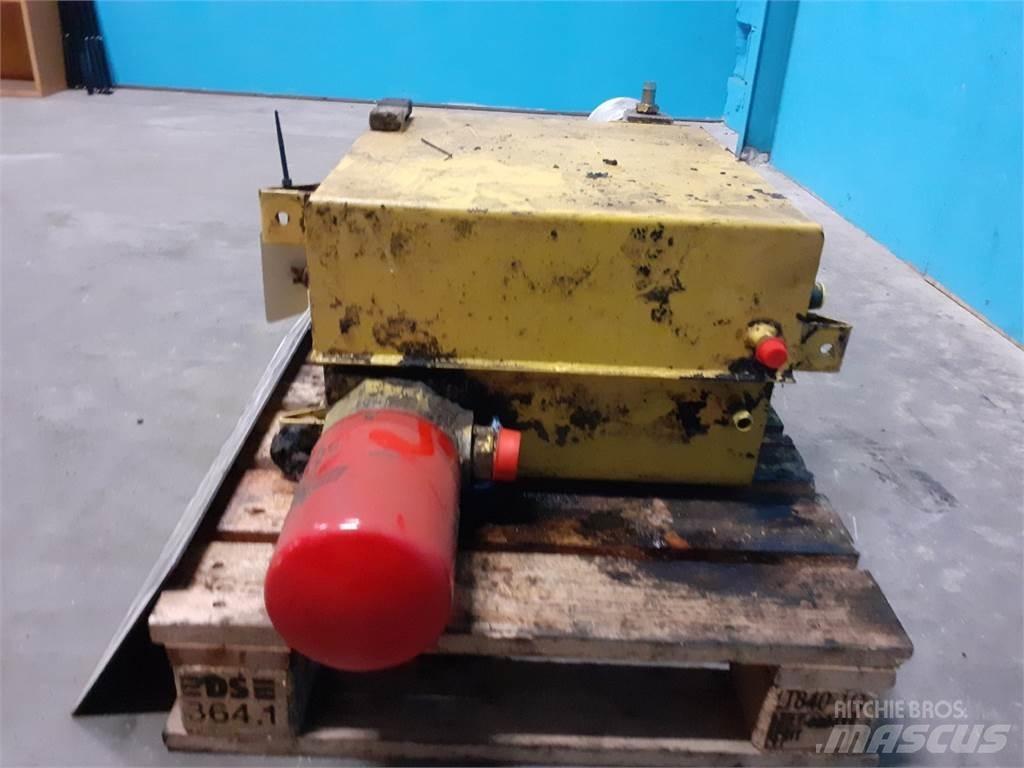 New Holland TX68 Hydraulik