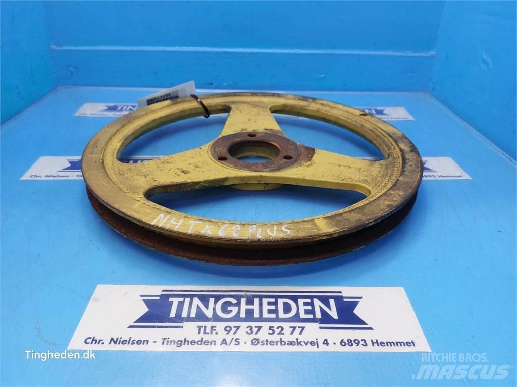 New Holland TX68 Sonstige Landmaschinen