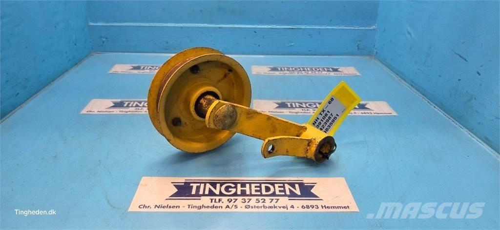 New Holland TX68 Sonstige Landmaschinen