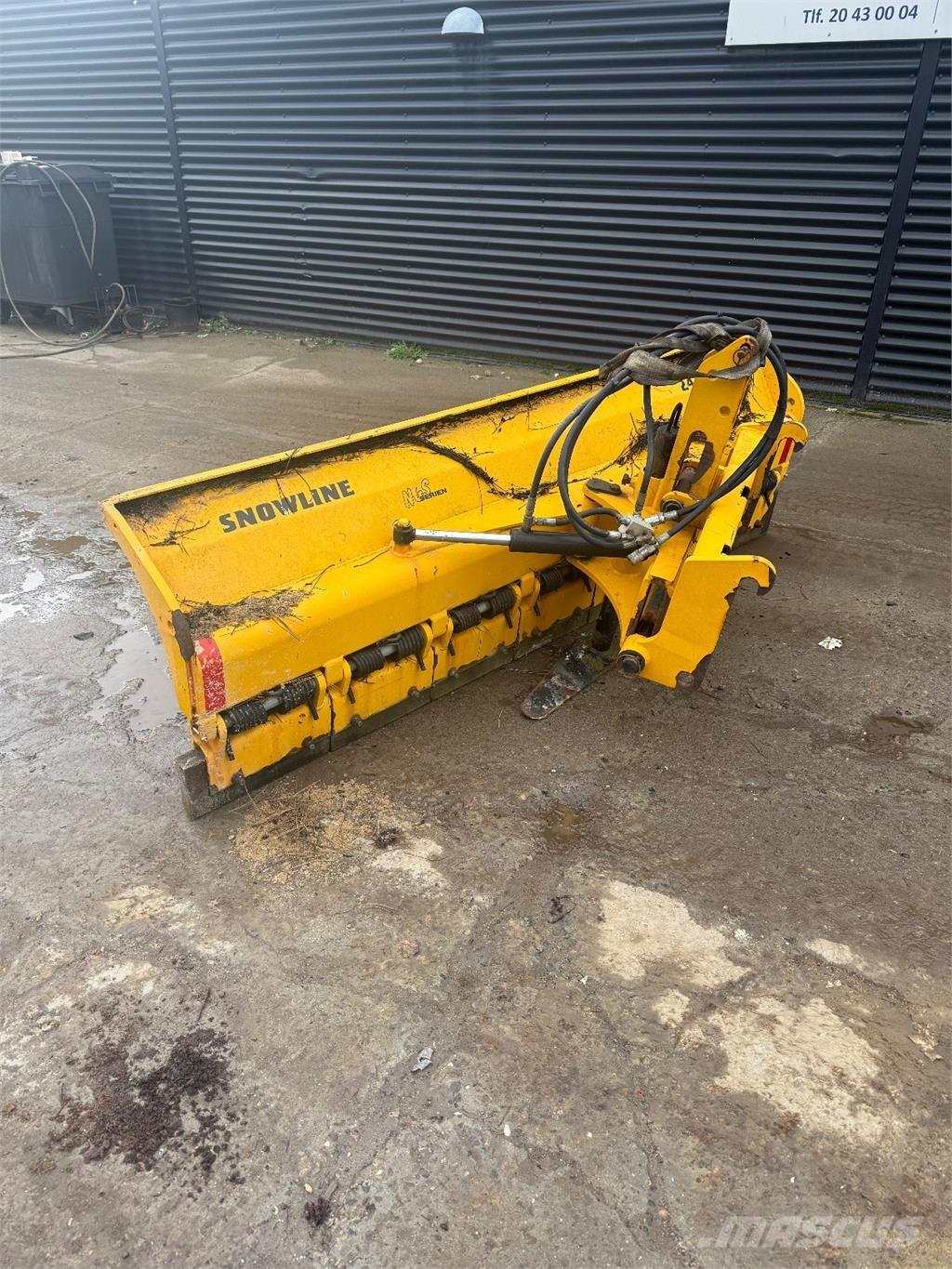 Snowline 2470 Schneeschilde und -pflüge