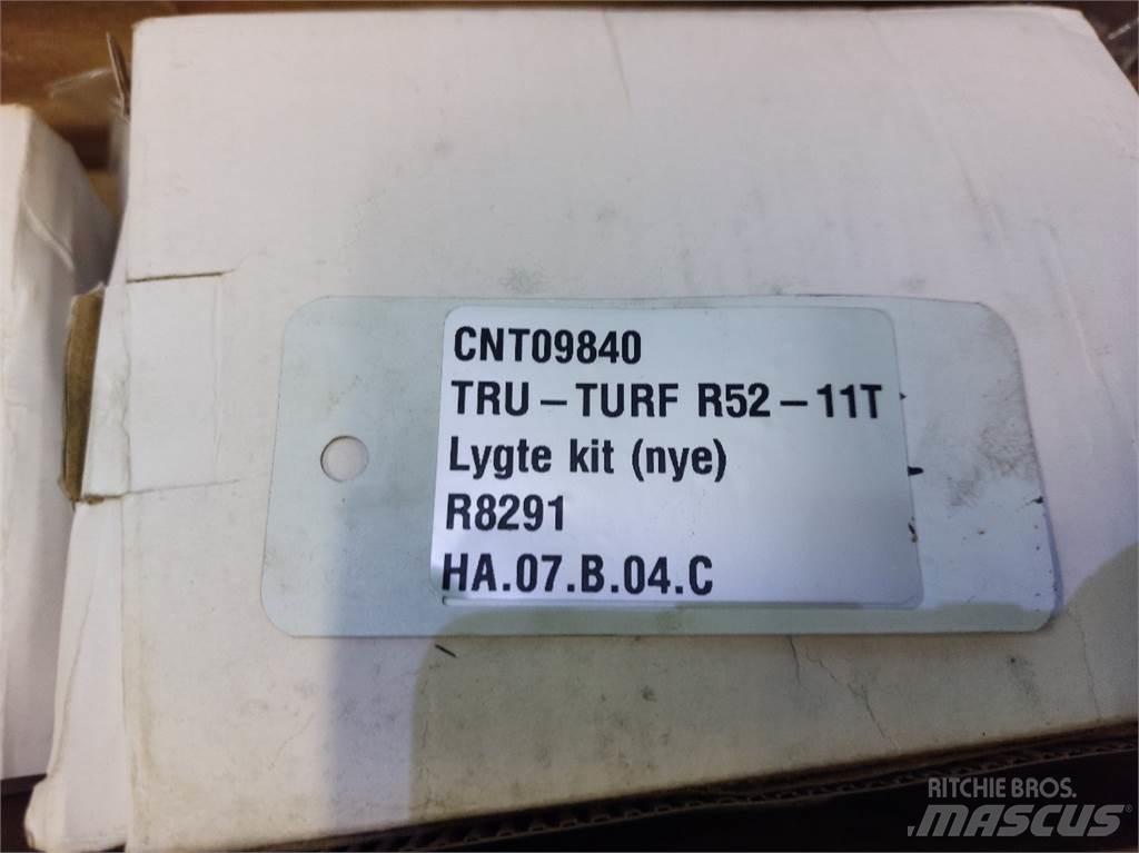  Tru-Turf R52 Sonstige Baumaschinen