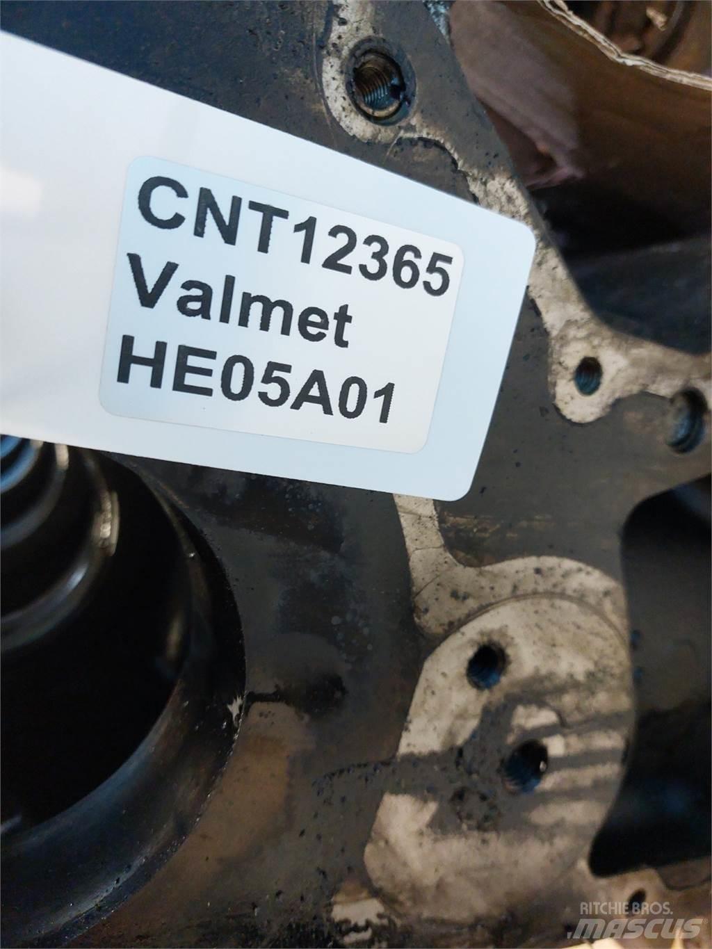 Valtra S280 Motoren