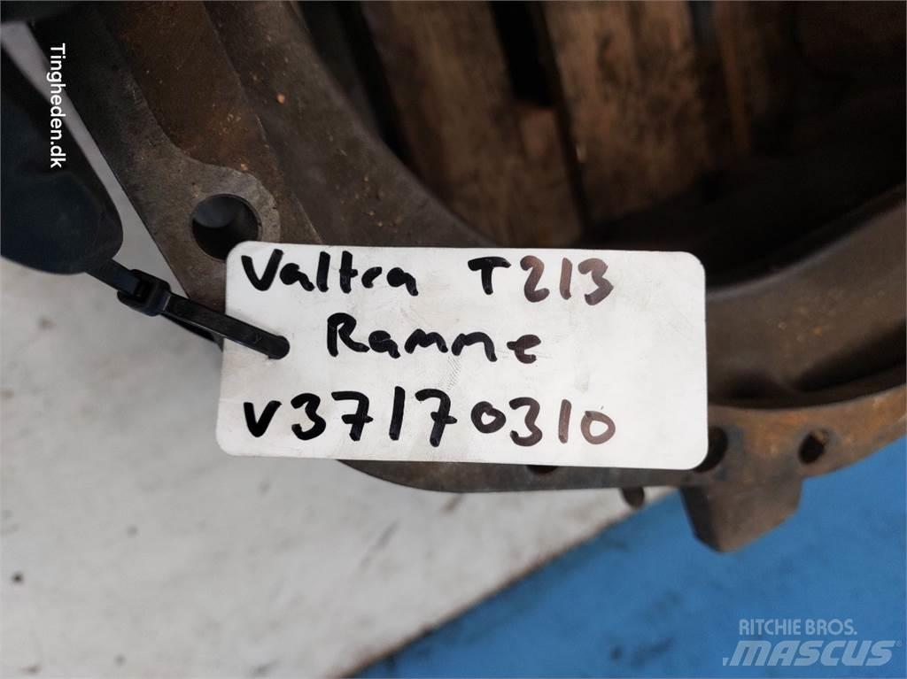 Valtra T213 Sonstiges Traktorzubehör