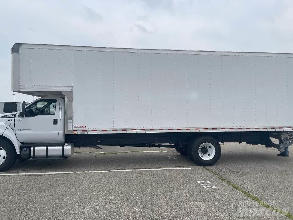 Ford F750 Kofferaufbau
