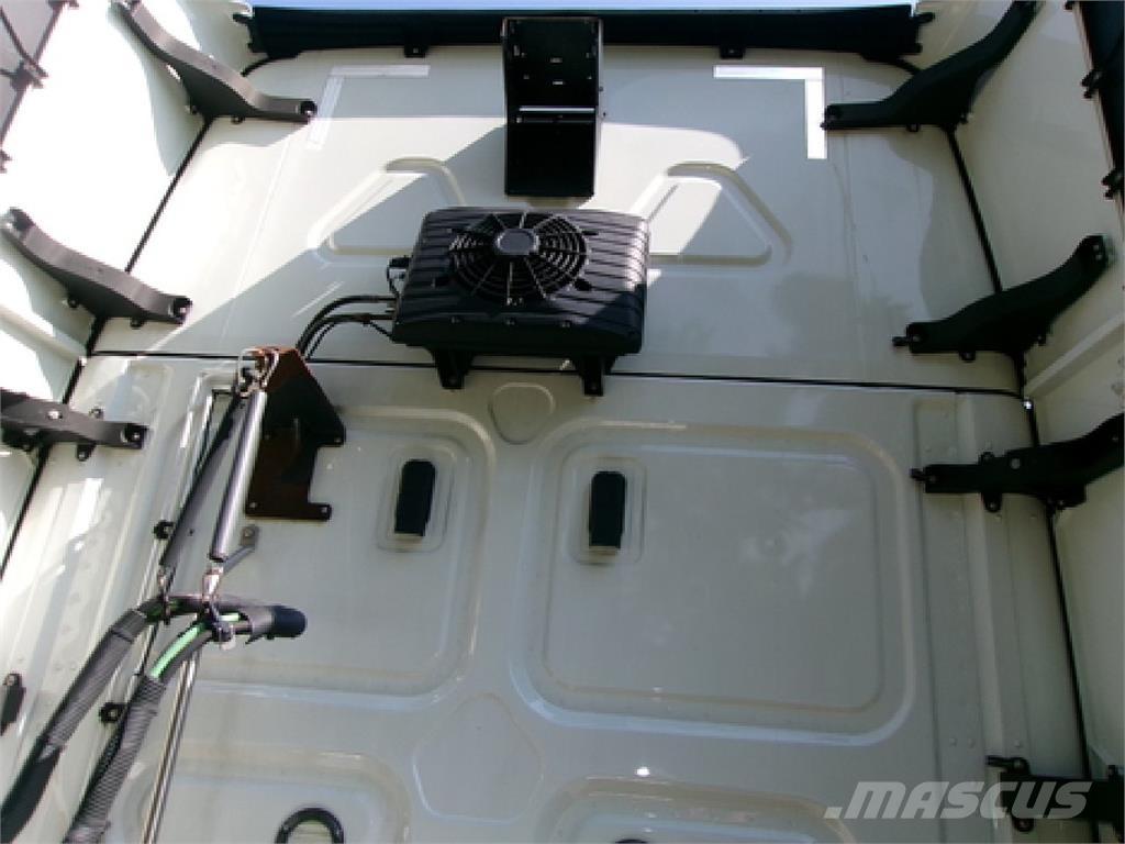 Freightliner 126 Sattelzugmaschinen