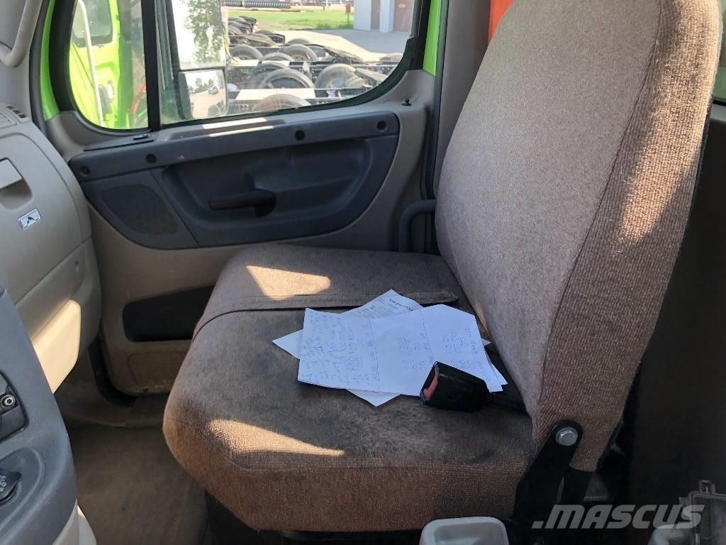 Freightliner CA113 Sattelzugmaschinen