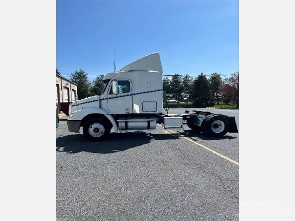 Freightliner CL112G Sattelzugmaschinen