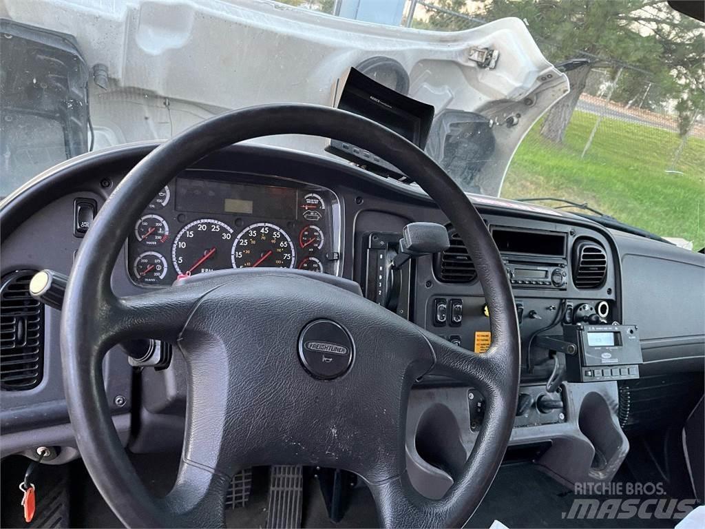 Freightliner M2 Kühlkoffer