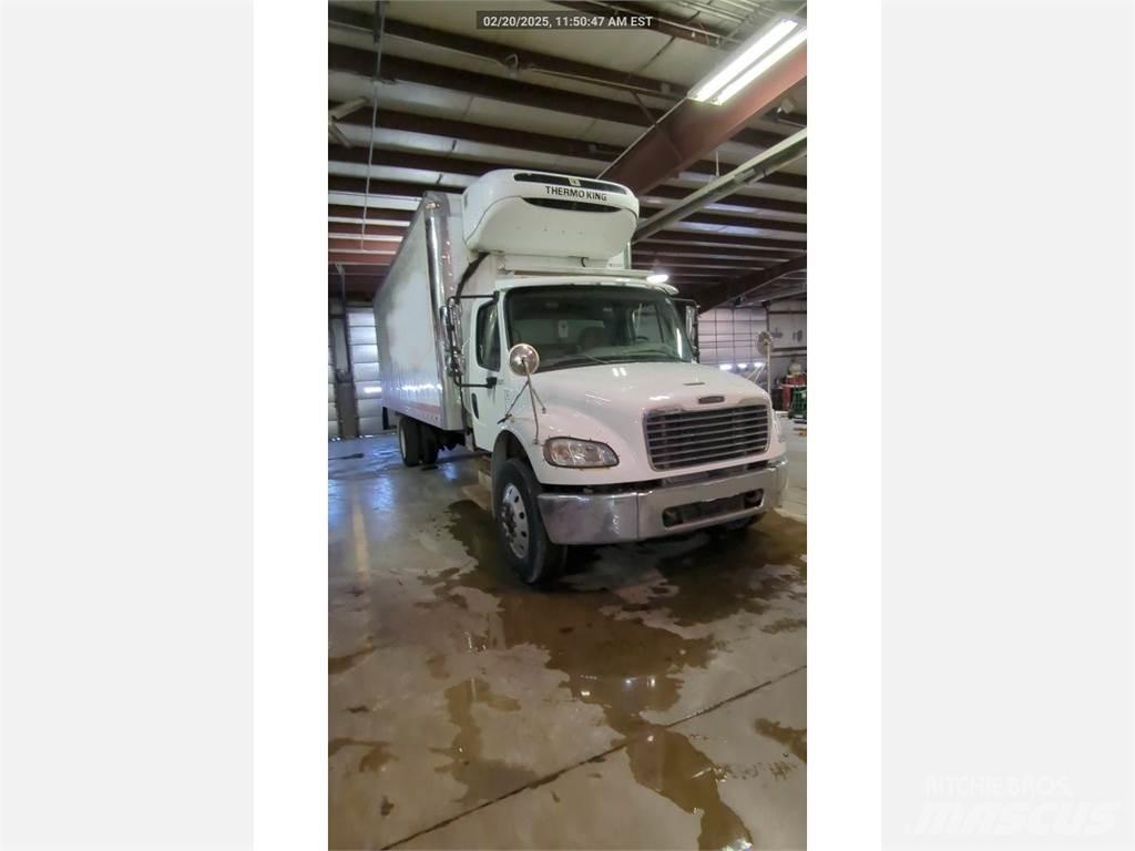 Freightliner M2 Kühlkoffer