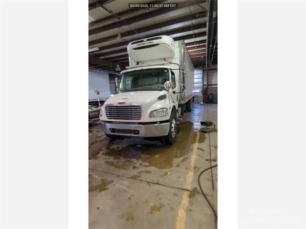 Freightliner M2 Kühlkoffer