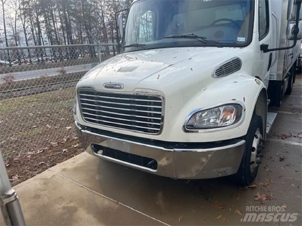 Freightliner M2-106 Kofferaufbau