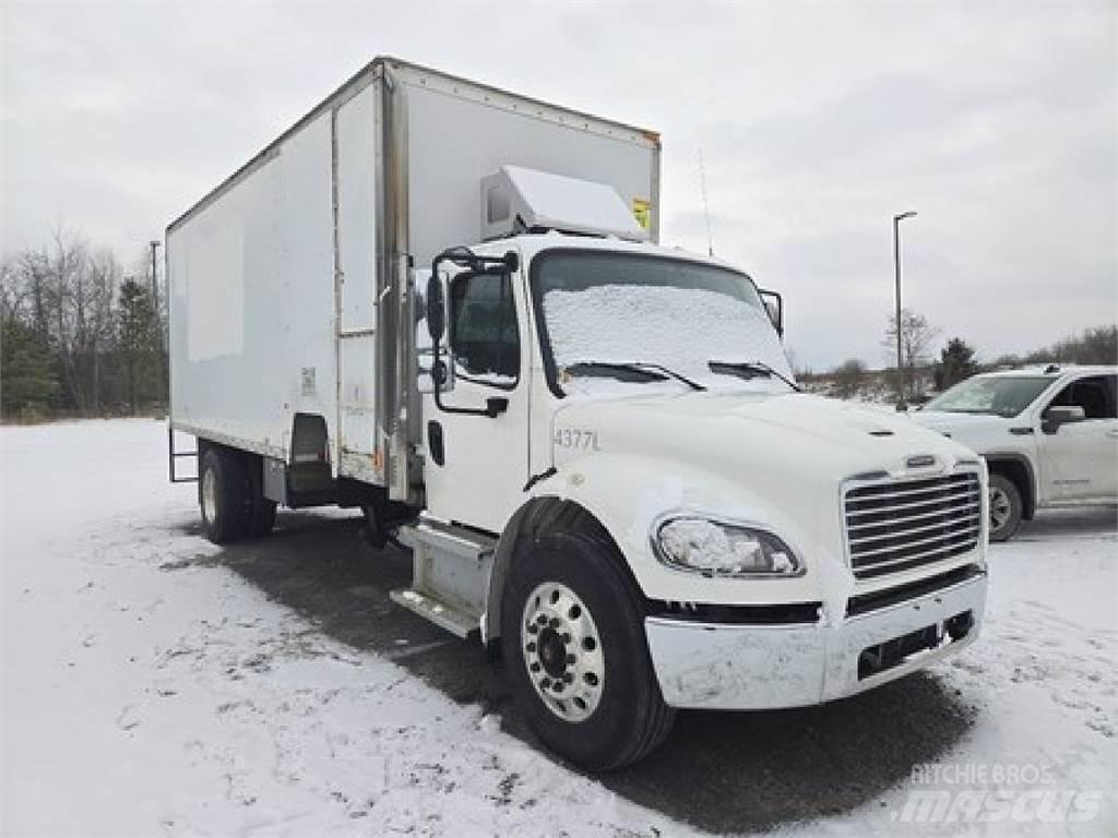 Freightliner M2-106 Kofferaufbau