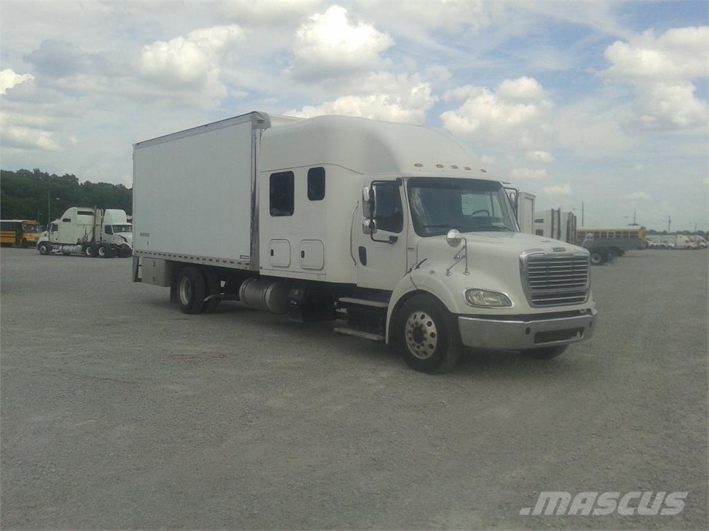 Freightliner M2-112 Kofferaufbau
