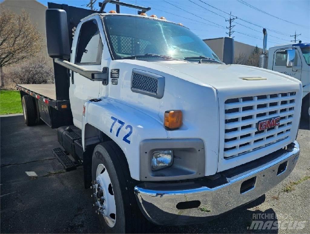 GMC C6500 Pritschenwagen/Pritschenwagen mit Seitenklappe