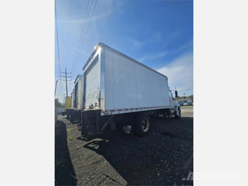 Hino 268 Kühlkoffer