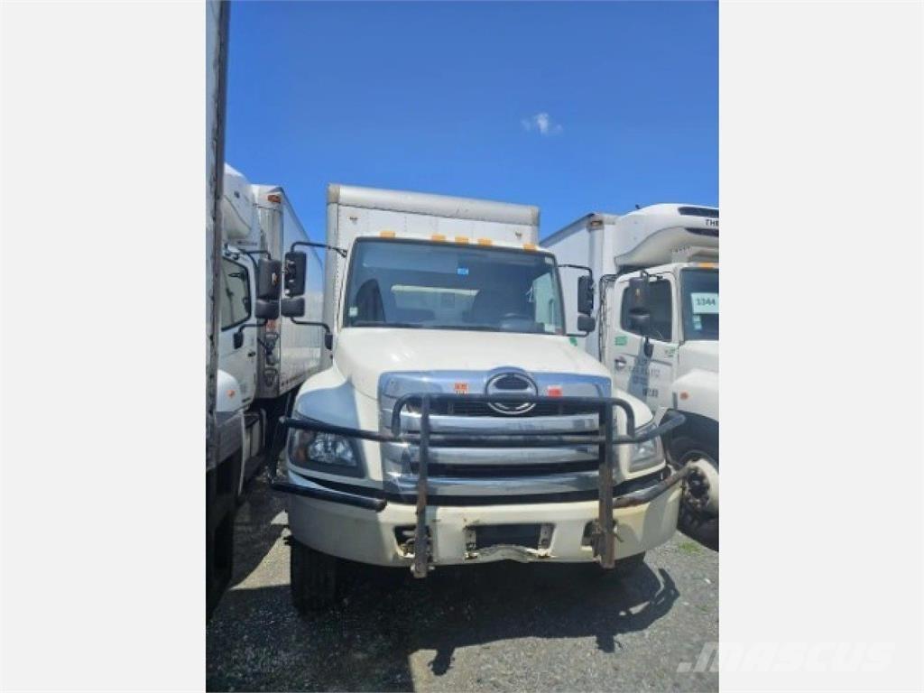 Hino 268 Kofferaufbau