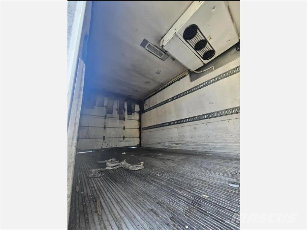 Hino 268 Kühlkoffer