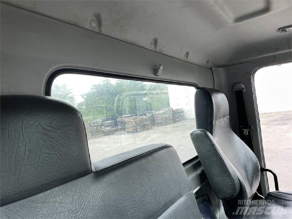 Hino 338 Wechselfahrgestell