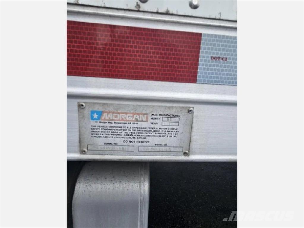 Hino 338 Kühlkoffer