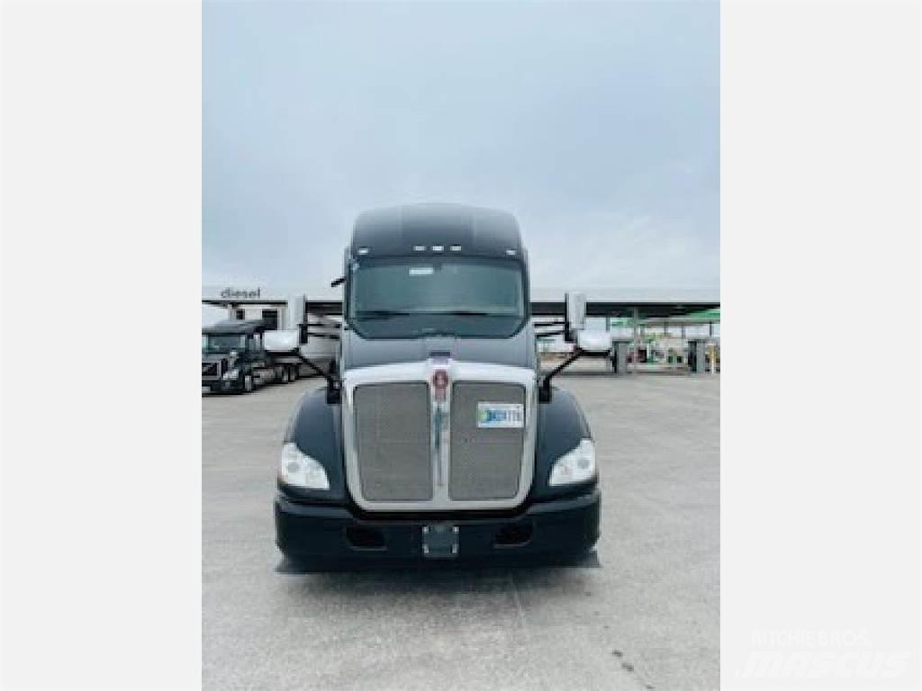 Kenworth T680 Sattelzugmaschinen