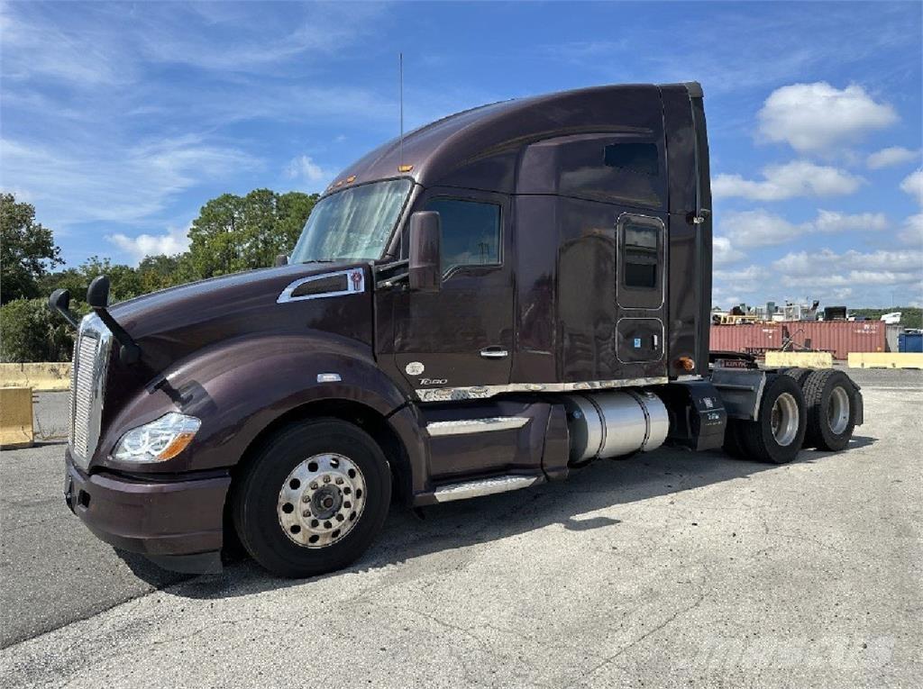 Kenworth T680 Sattelzugmaschinen