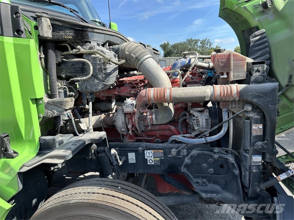 Kenworth T680 Sattelzugmaschinen